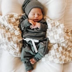 LB Knit Beanie - Pewter