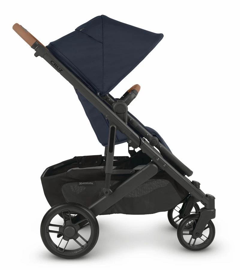 UPPAbaby Cruz V2 Stroller - Noa (Navy/Carbon/Saddle Leather) - Image 2