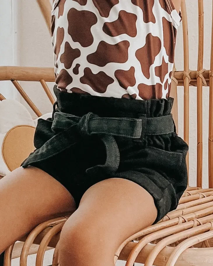 Quinn Tie-Waist Denim Shorts - Black - Image 3