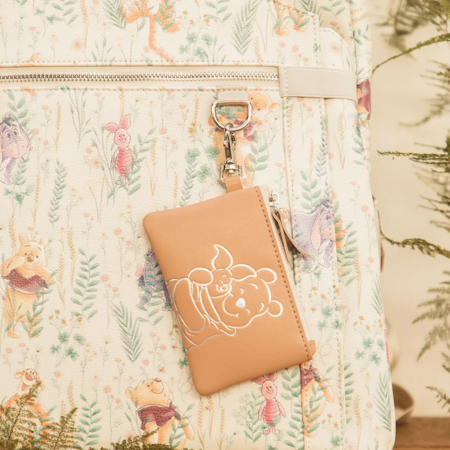 2-IN-1 PROVISIONS BREAST PUMP & DIAPER BAG BACKPACK IN DISNEY'S WINNIE THE POOH'S FRIENDSHIP IN BLOOM - Image 4