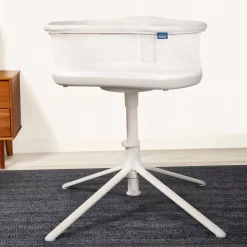 Halo Bassinest Swivel Sleeper 3.0 - White