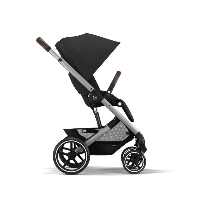Cybex Balios S Lux Stroller - Moon Black (Silver Frame) - Image 4