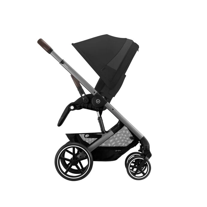 Cybex Balios S Lux Stroller - Moon Black (Silver Frame) - Image 5
