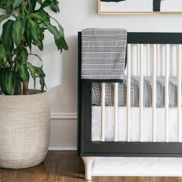 Oilo Crib Skirt - White - Image 2