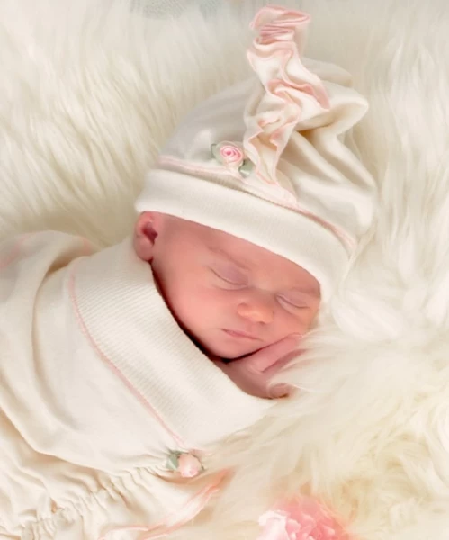 Alicia Bunting Set - Image 2